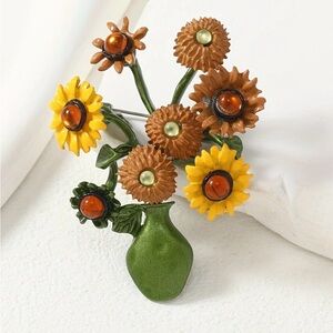 Elegant Floral Brooch with Yellow and Brown Accents